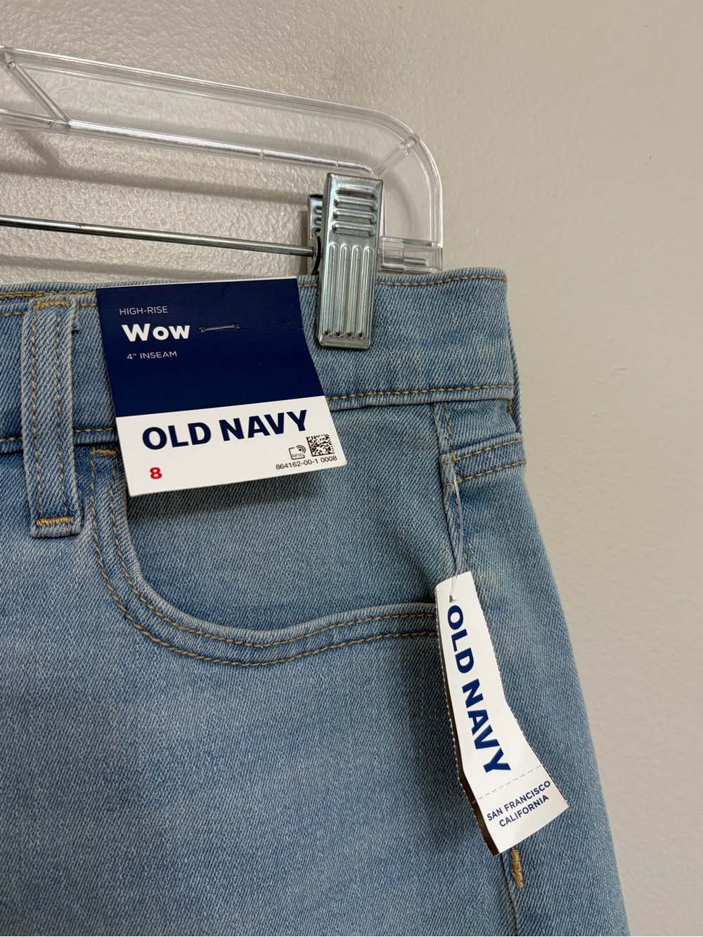NEW Old Navy High-Waisted Wow Jean Short 4” Nova Light Wash - Size 8 - Picture 6 of 10